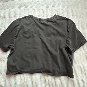 grey loose shirt